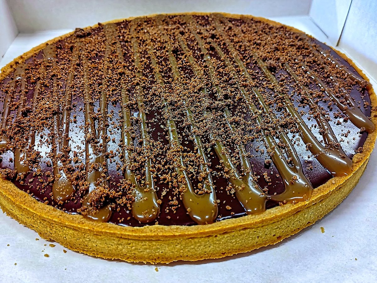 Chocolate tart